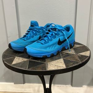 Nike (max air) Size 12